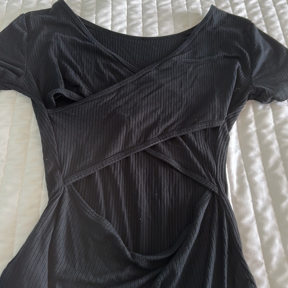 Like new!!! Hollister body suit - Picture 3 of 4